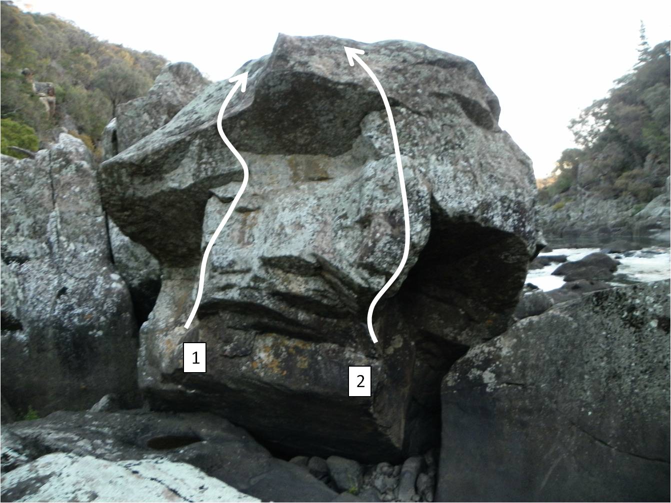 Duck Reach boulder 6.jpg
