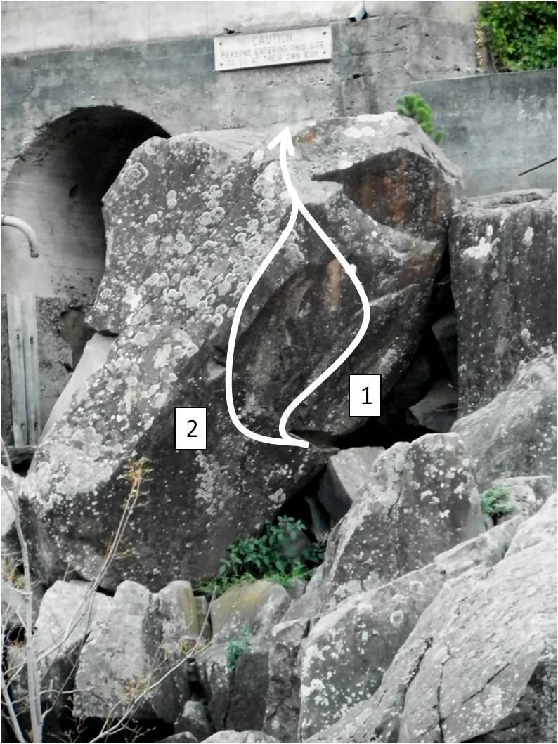 Duck Reach boulder 7.jpg