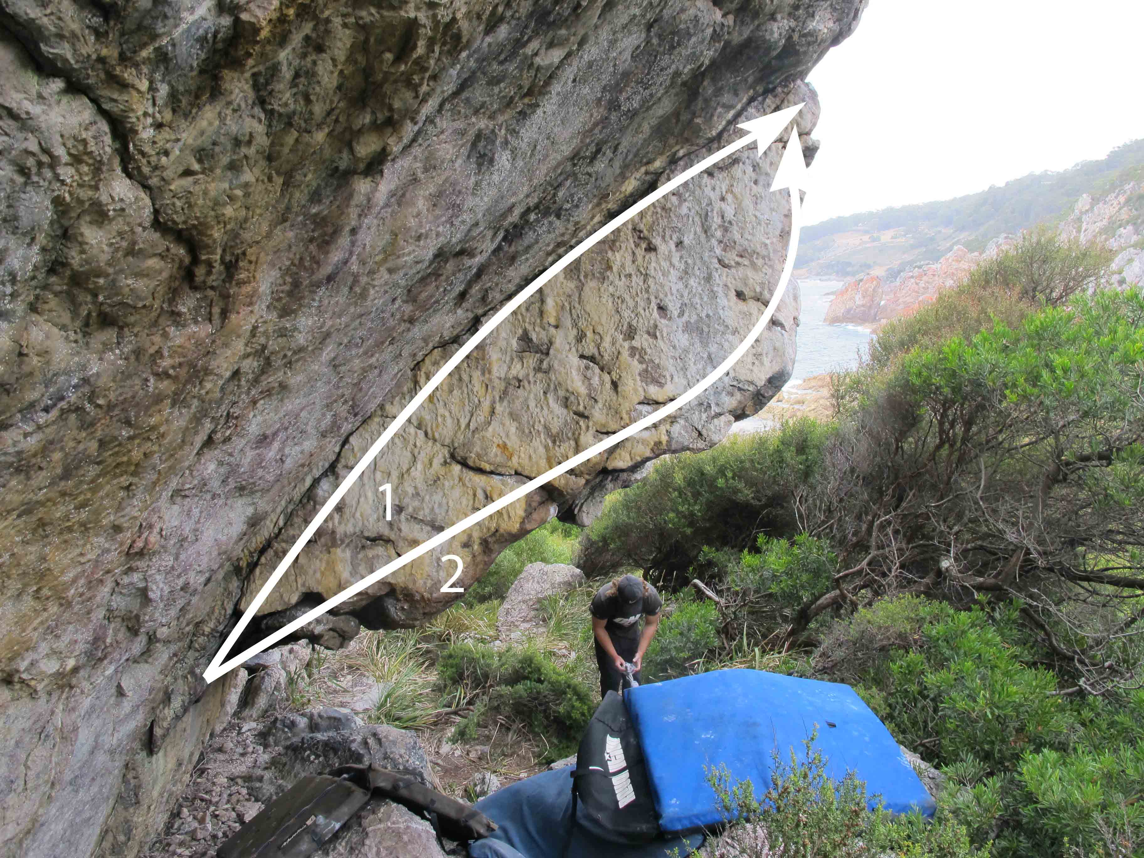 First boulder left.jpg