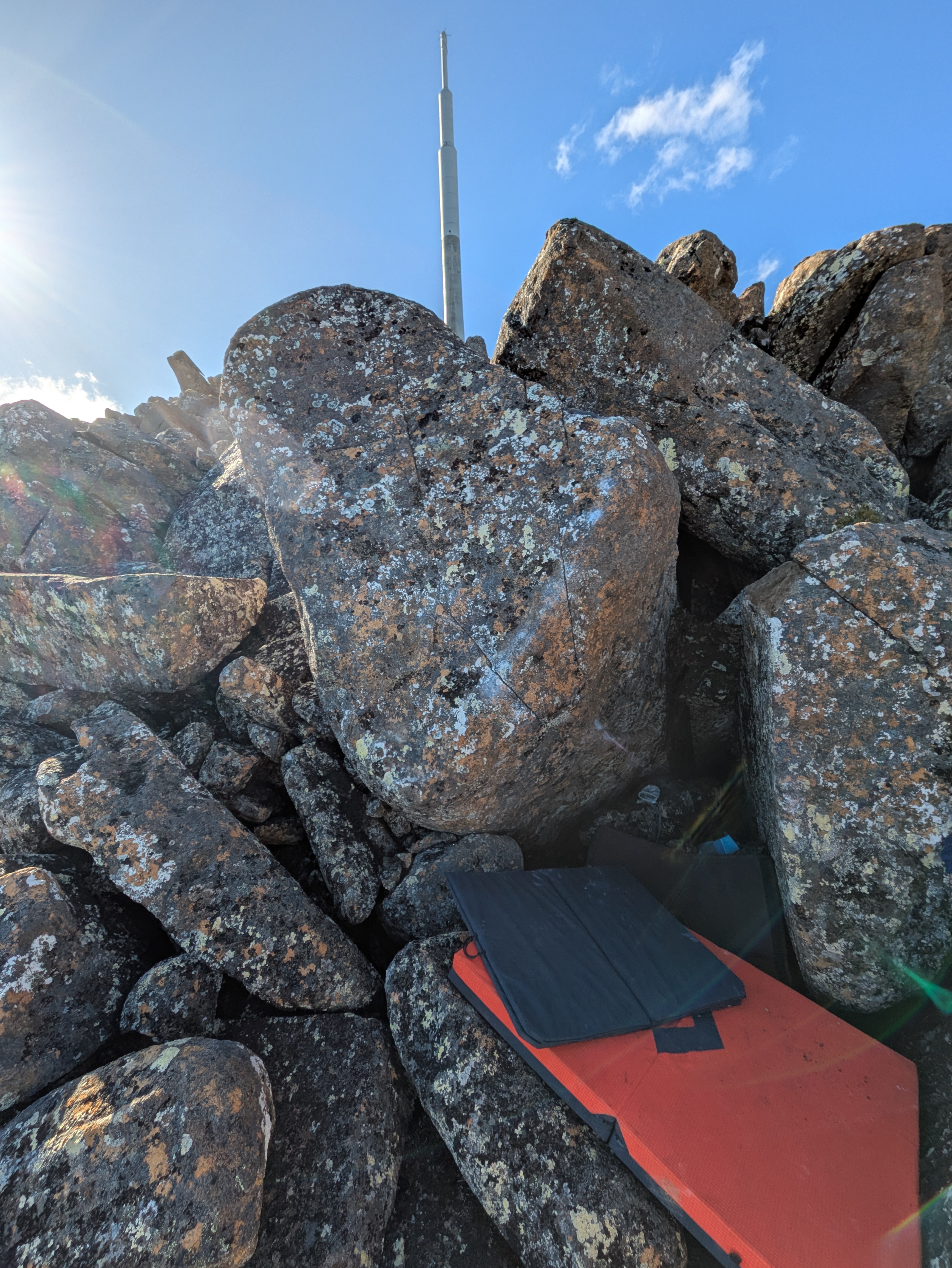 Wahoo boulder.jpg