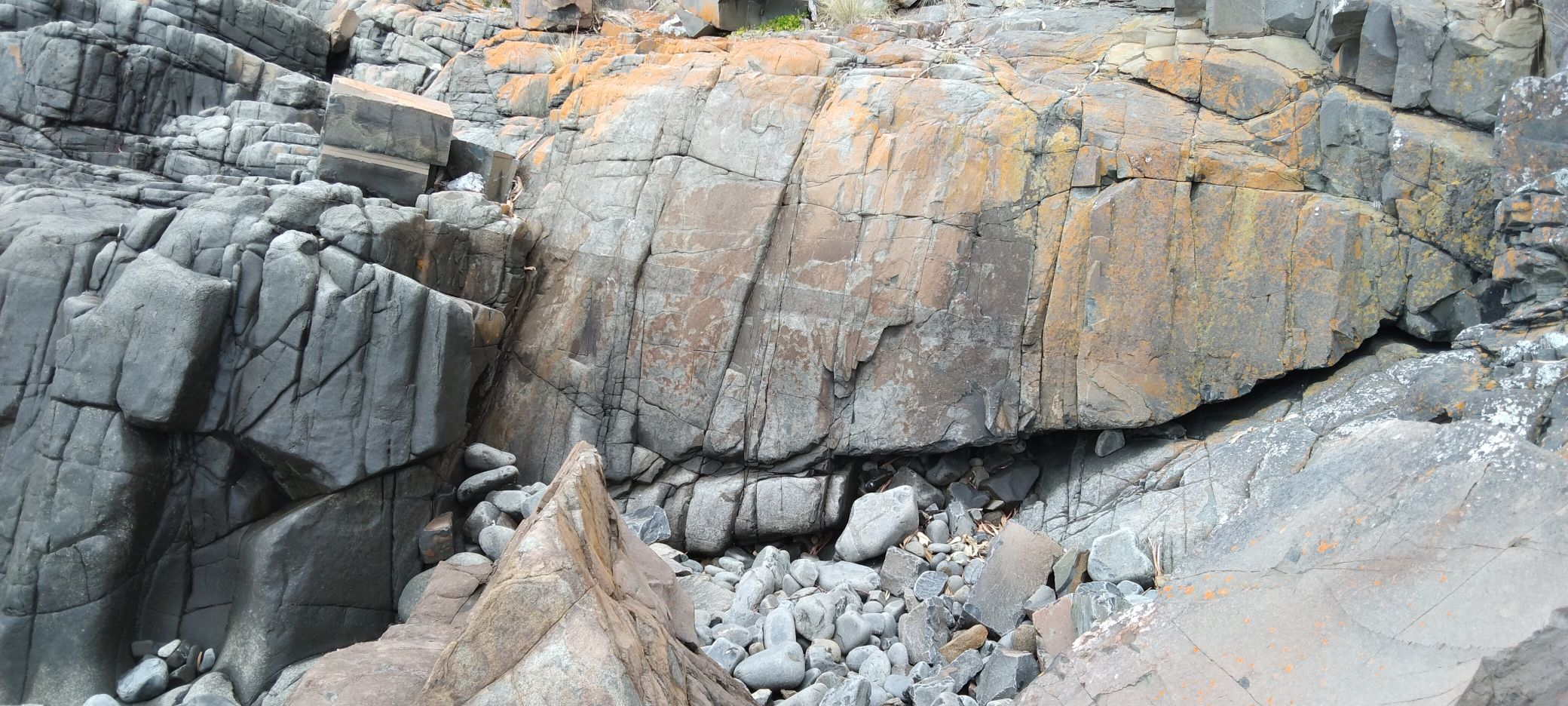 Roches Beach Slabs.jpg