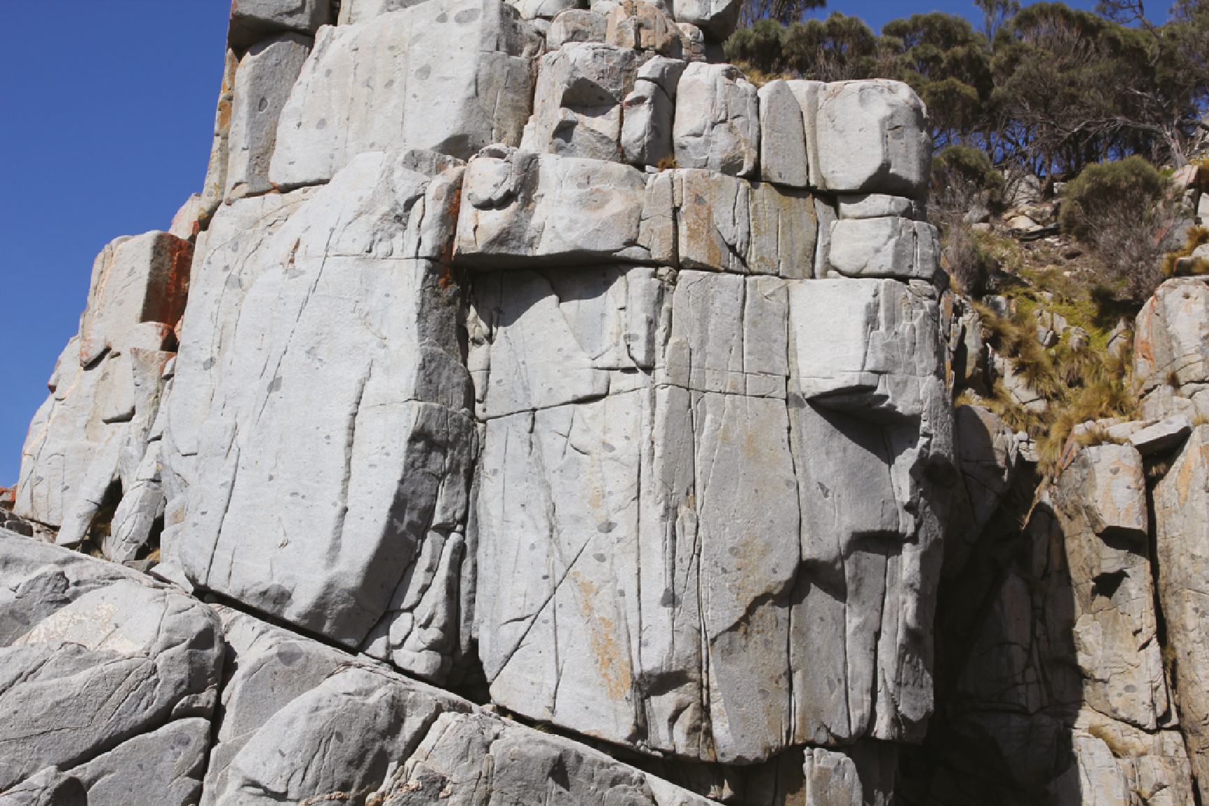 White Stack Middle